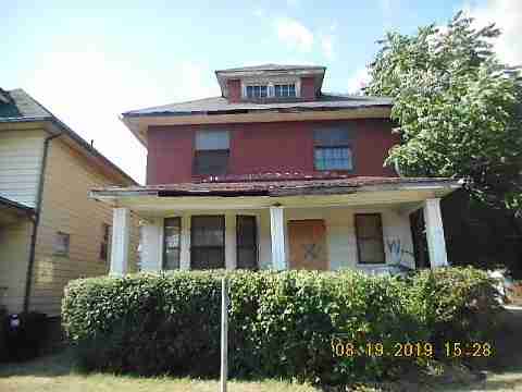 3738 Montgomery (1)_m.jpg